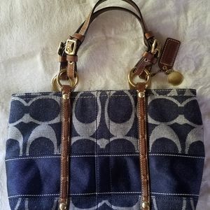 Coach tote